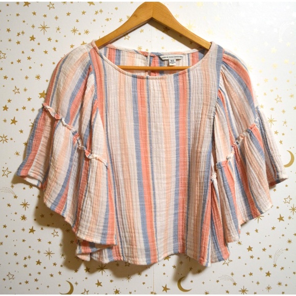 american eagle ruffle top